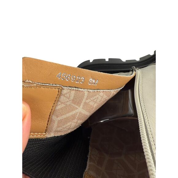 Aquatalia Skyler Water Resistant Lug Sole Platform Boot Off White Size 8 NWOB - Picture 6 of 13